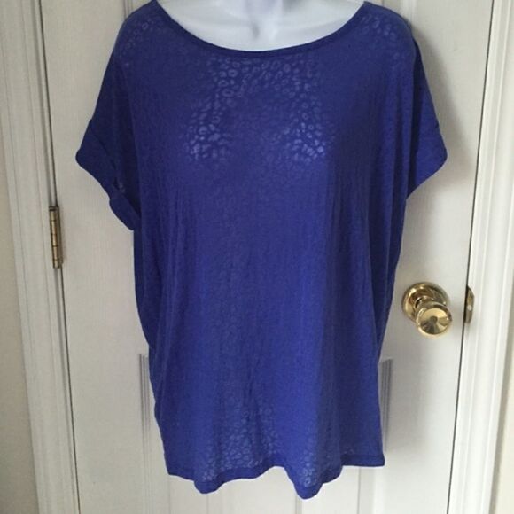 Strappy back shirt - Picture 1 of 2